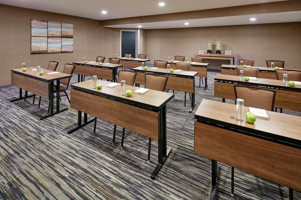 Images Hilton Garden Inn San Diego Mission Valley Stadium