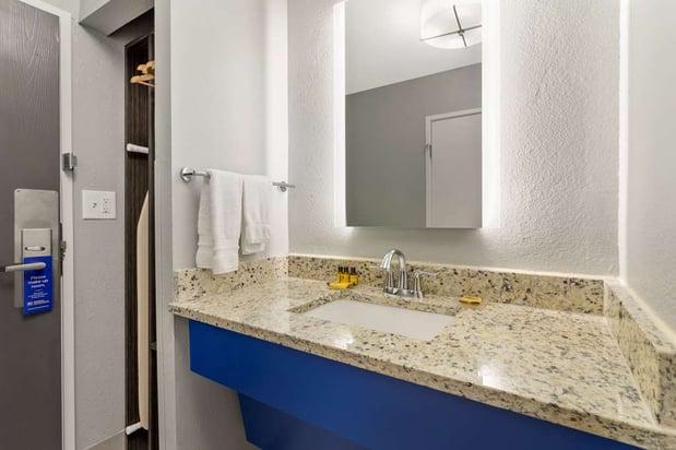 Images Best Western Plus Magnolia Inn & Suites