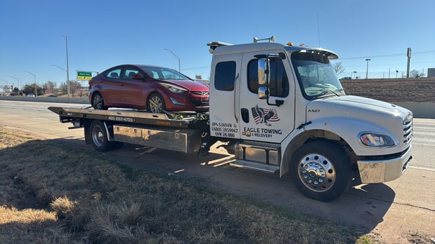 Images Eagle Towing & Recovery