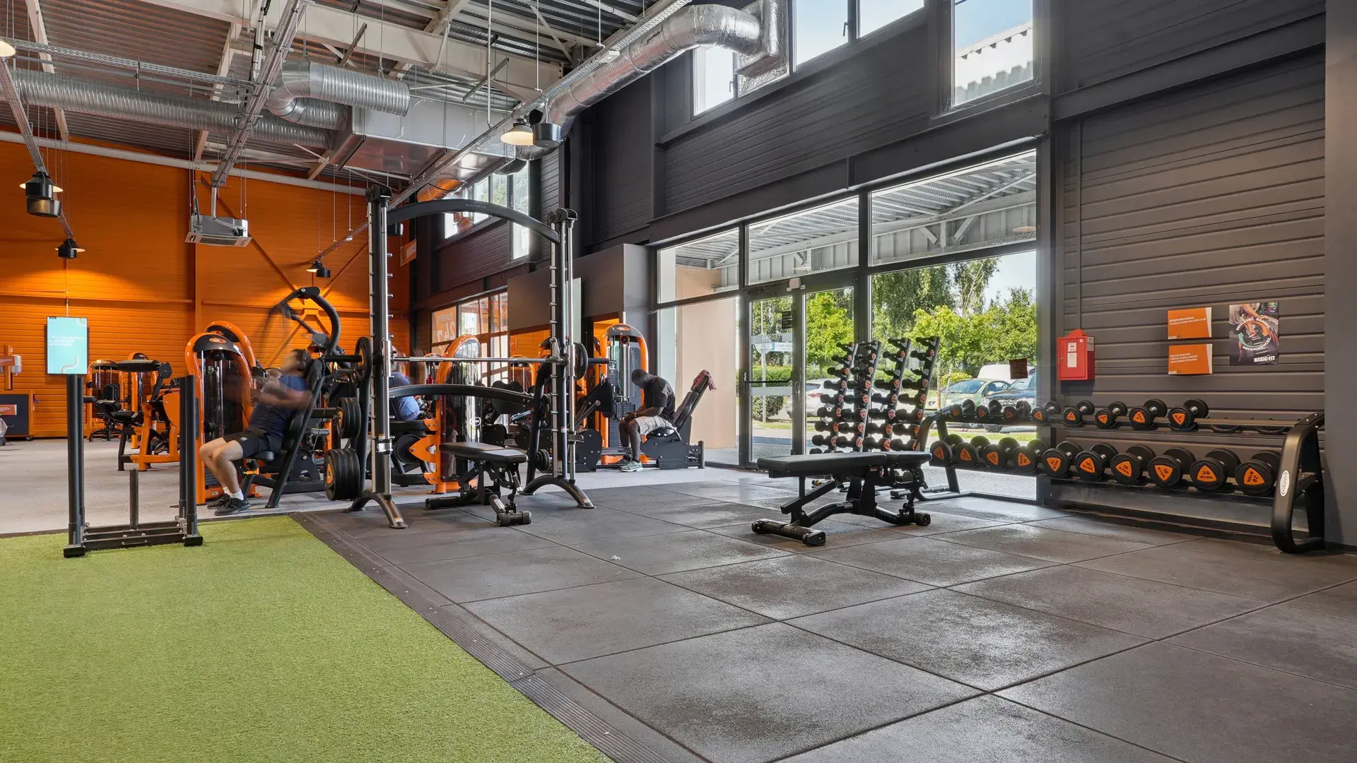 Images Basic-Fit 24/7