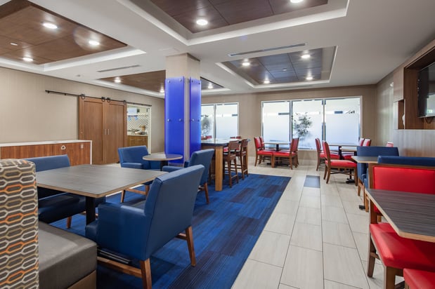 Images Holiday Inn Express & Suites Chattanooga (East Ridge) by IHG
