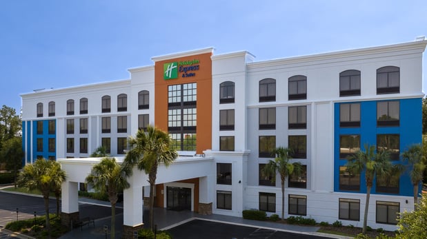Images Holiday Inn Express & Suites Jacksonville SE- Med Ctr Area by IHG