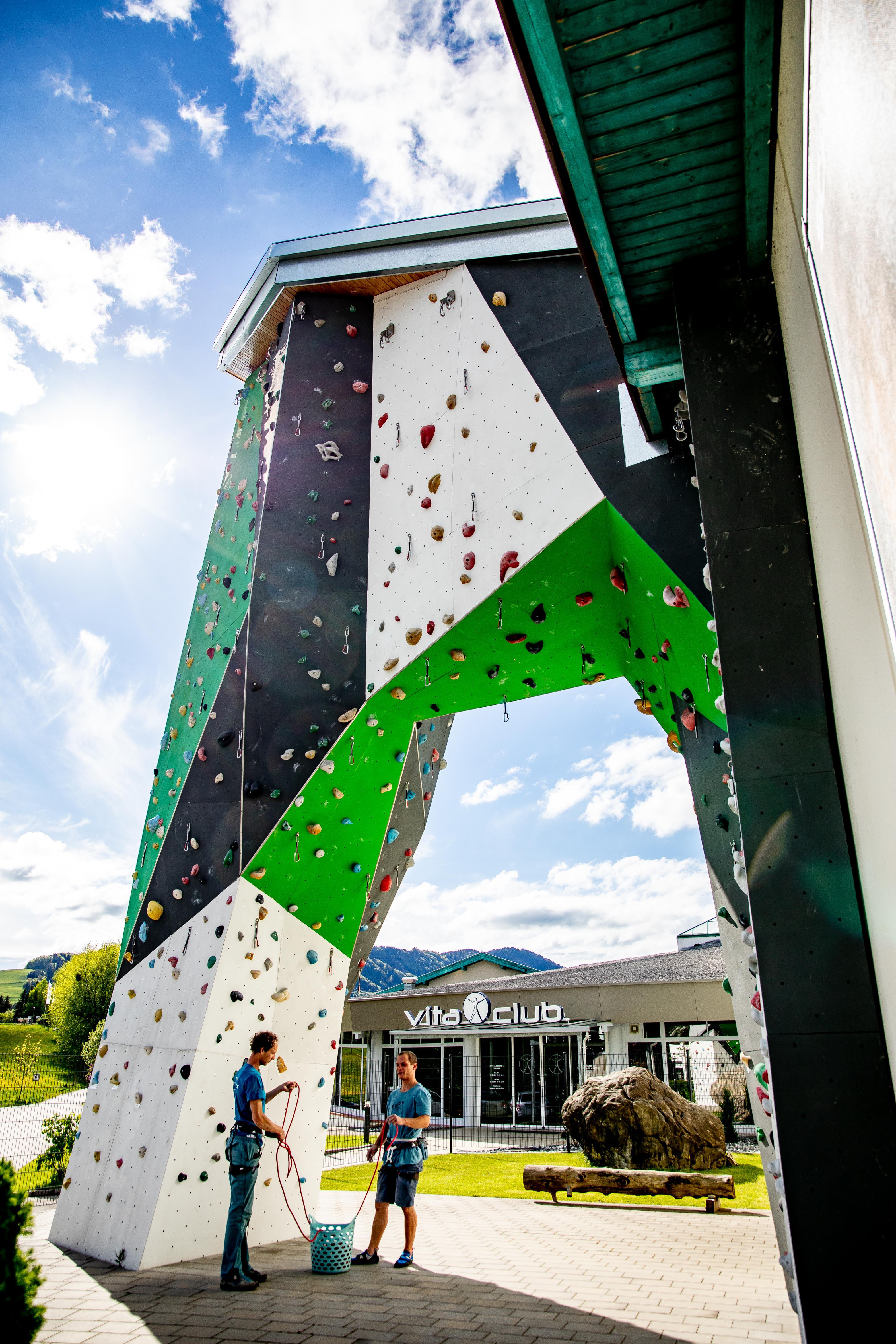 Bild 6 von Tennis & Kletterhalle Mondsee