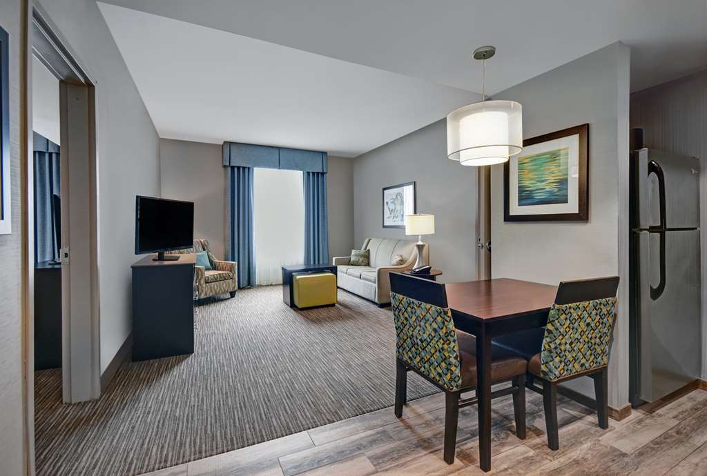Guest room