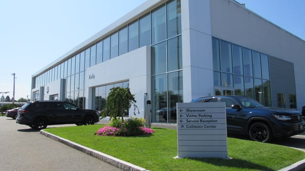 Images Kelly Automotive Group