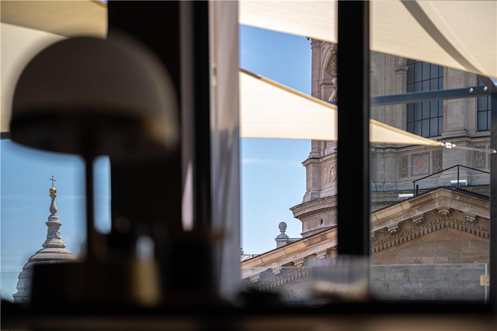 Images Radisson Collection Hotel Basilica, Budapest