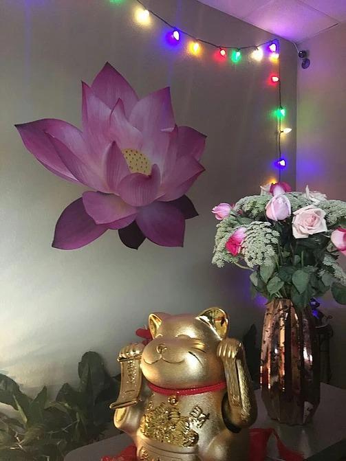 Lotus Massage Photo