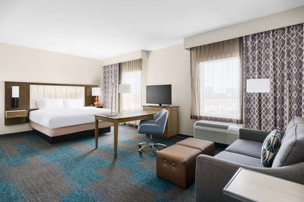 Images Hampton Inn & Suites LAX El Segundo