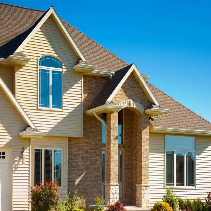 Images Howard Hanna Real Estate Services - Kristina Murphy