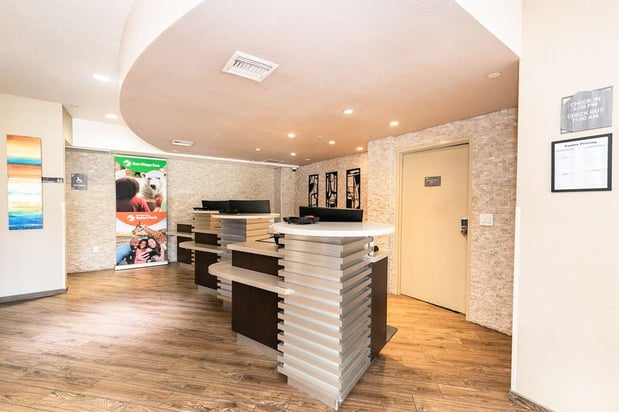Images Best Western Inn & Suites San Diego – Zoo/SeaWorld Area