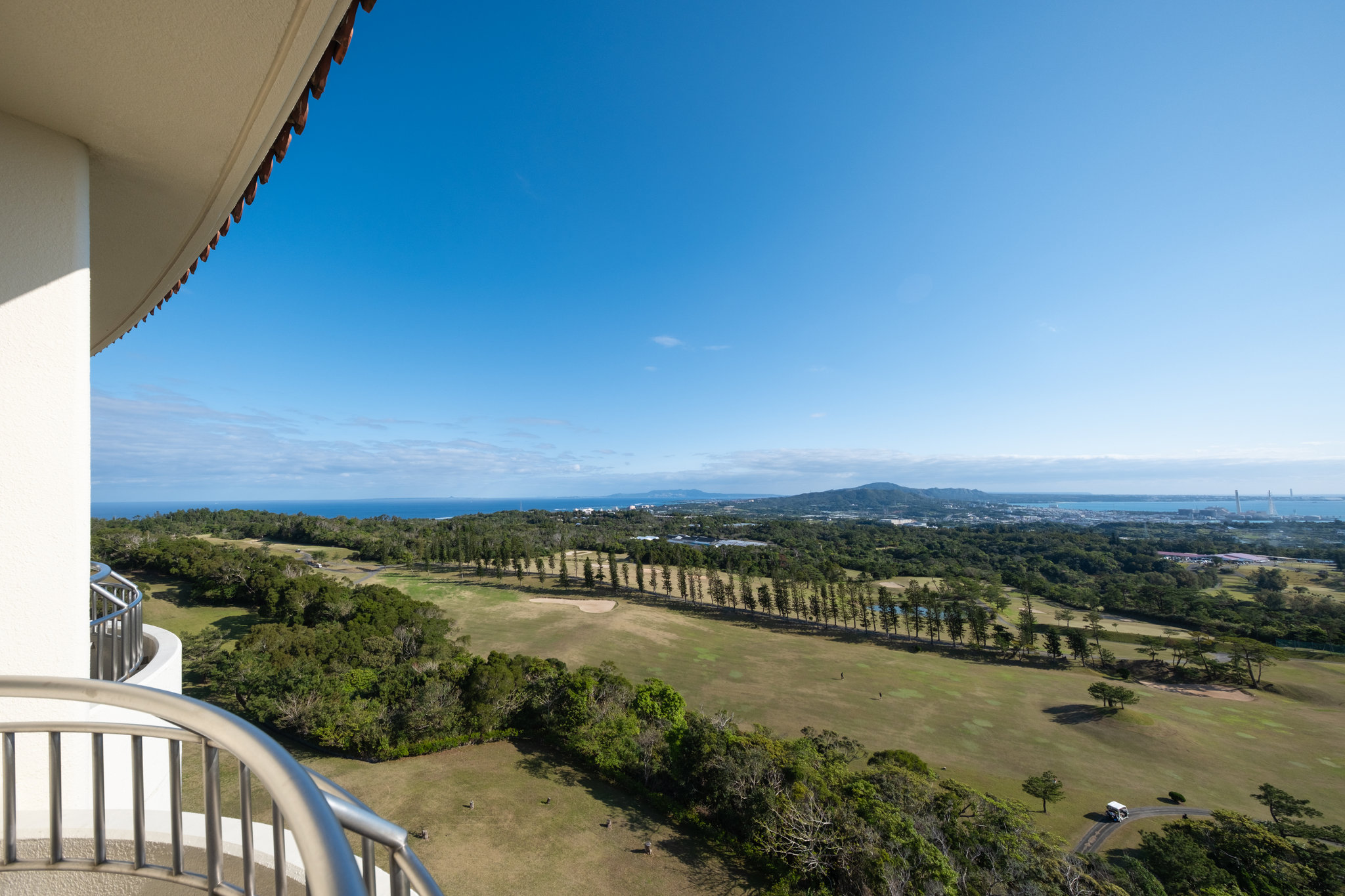 Images ANA Crowne Plaza Resort Okinawa Uruma Hills by IHG