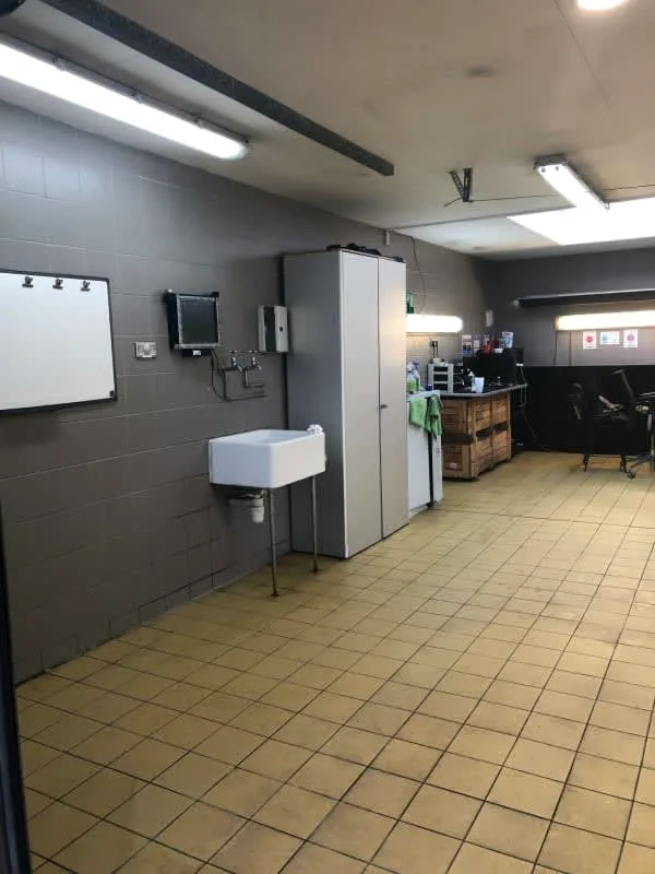 Images Commercial & Specialist Cleaning