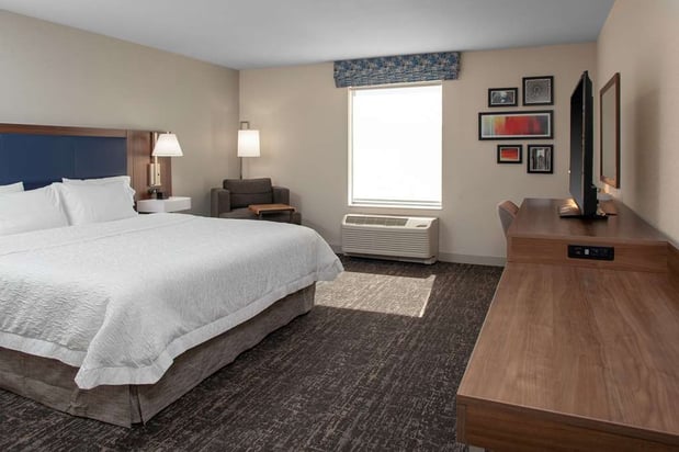 Images Hampton Inn & Suites Chicago-Burr Ridge