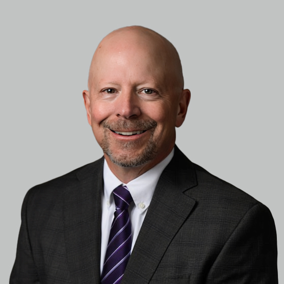 Headshot of Brent Coop, a wealth advisor at Chase