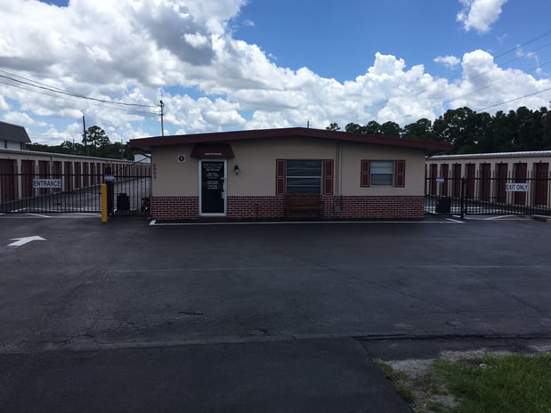 Images Ample Storage Center