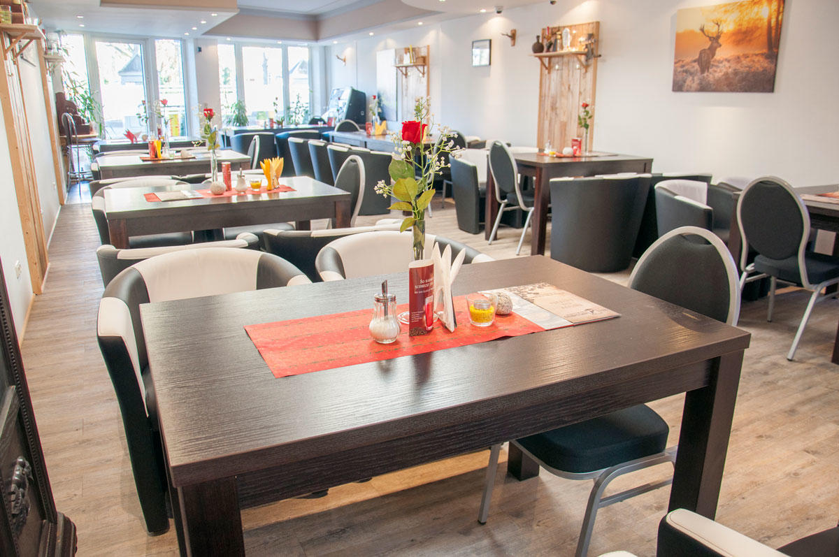 Cafe Hirschberg GmbH, Brunnenallee 32 in Bad Wildungen