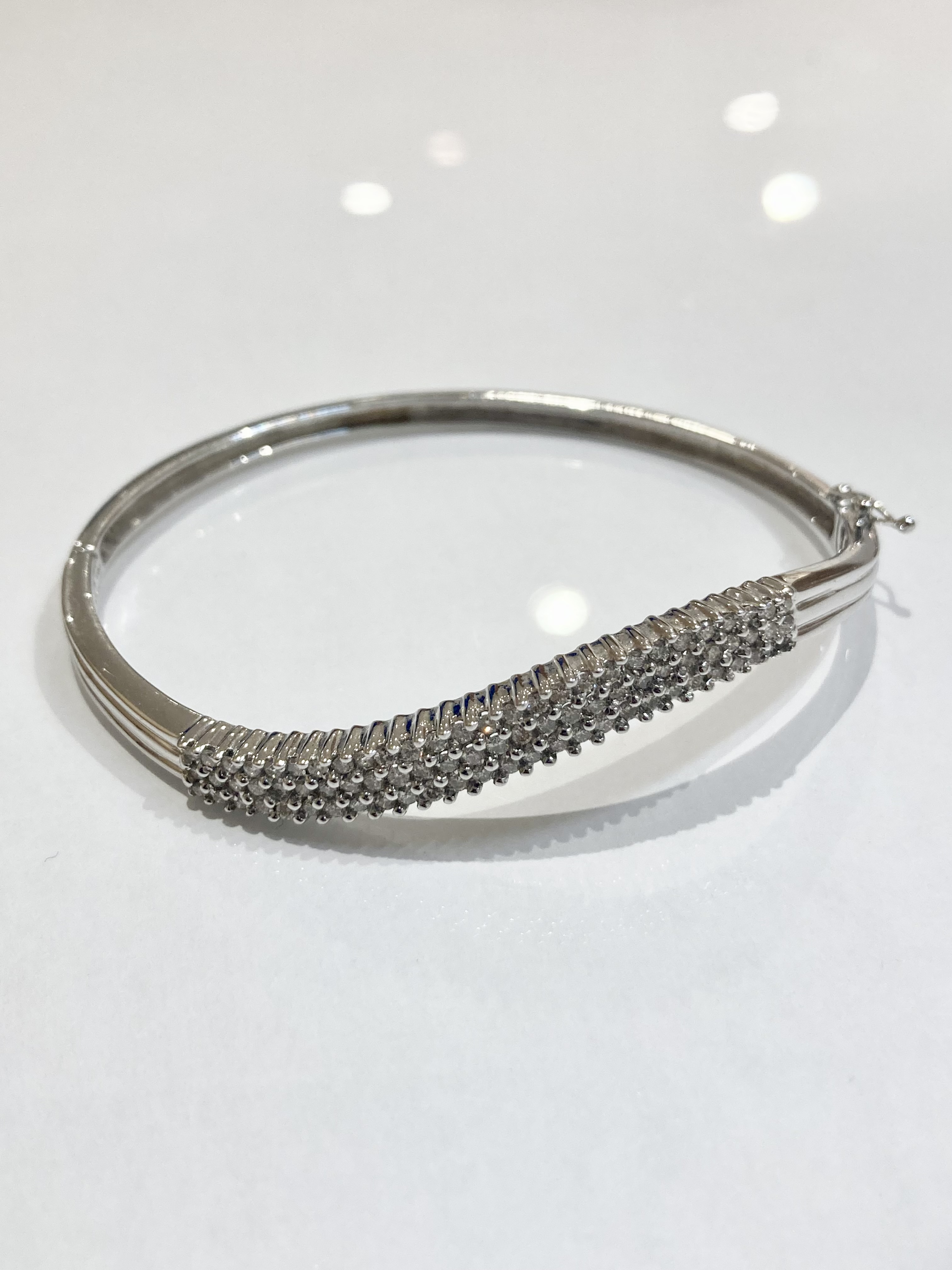 Images KOMEHYO（コメ兵）買取センター大丸須磨