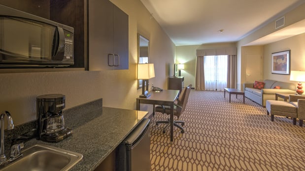 Images Holiday Inn Oklahoma City North-Quail Springs by IHG
