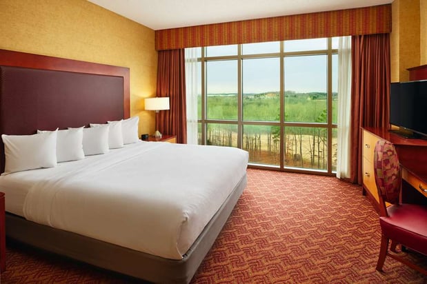 Images Embassy Suites by Hilton Charlotte Concord Golf Resort & Spa
