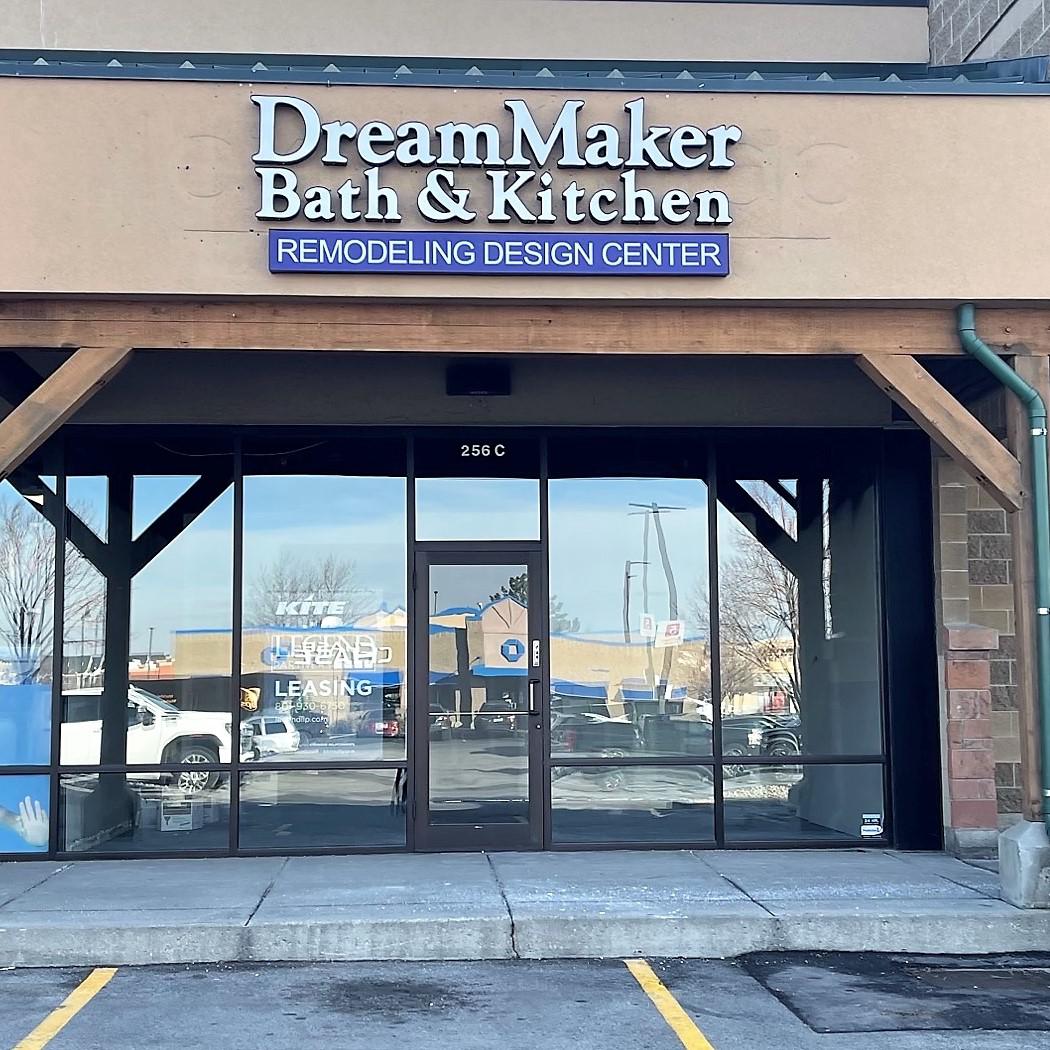 Signage is up on the outside of the building. We look forward to hosting customers here soon!