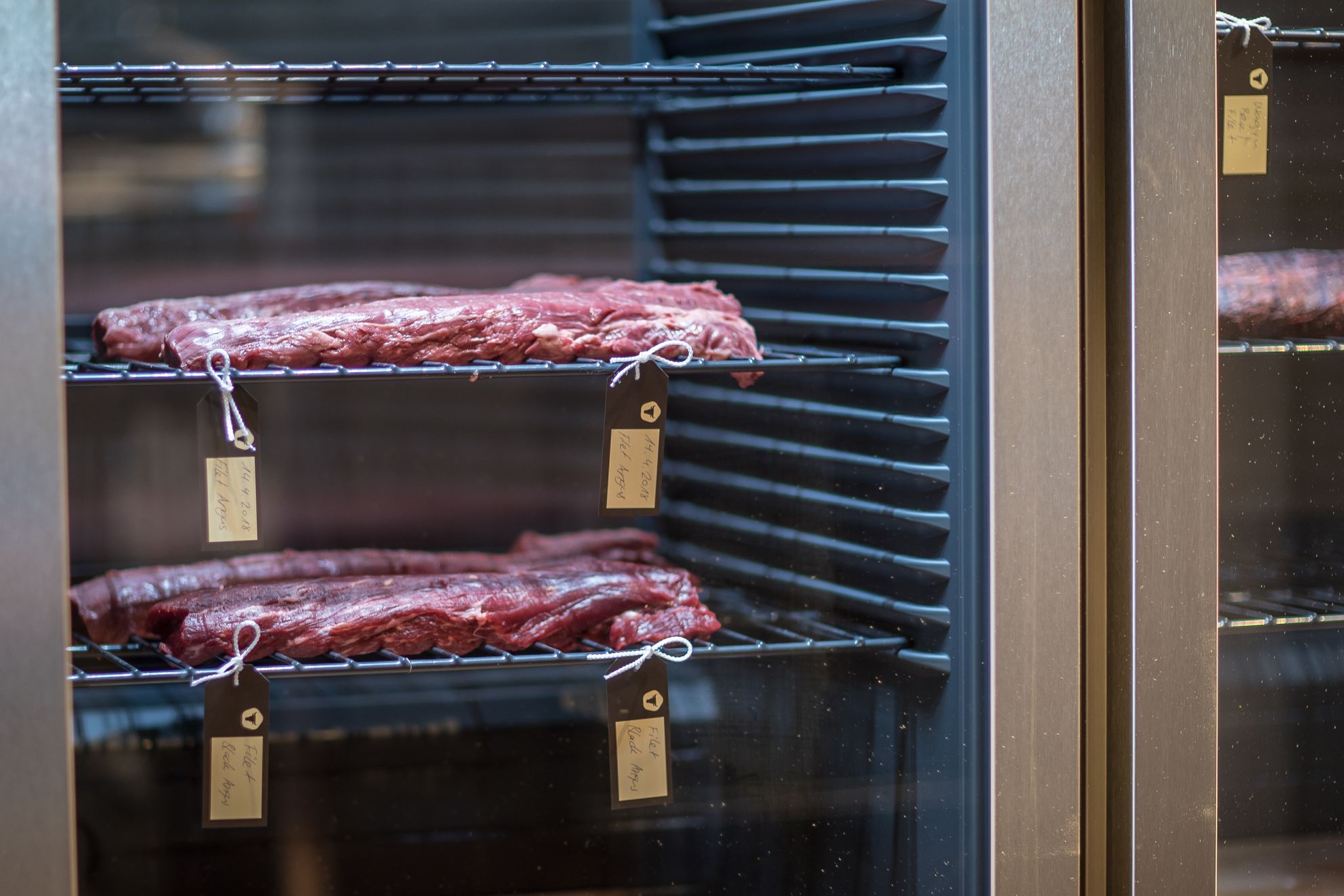 Bilder Simon's Steakhouse Grill & Restaurant & Bar