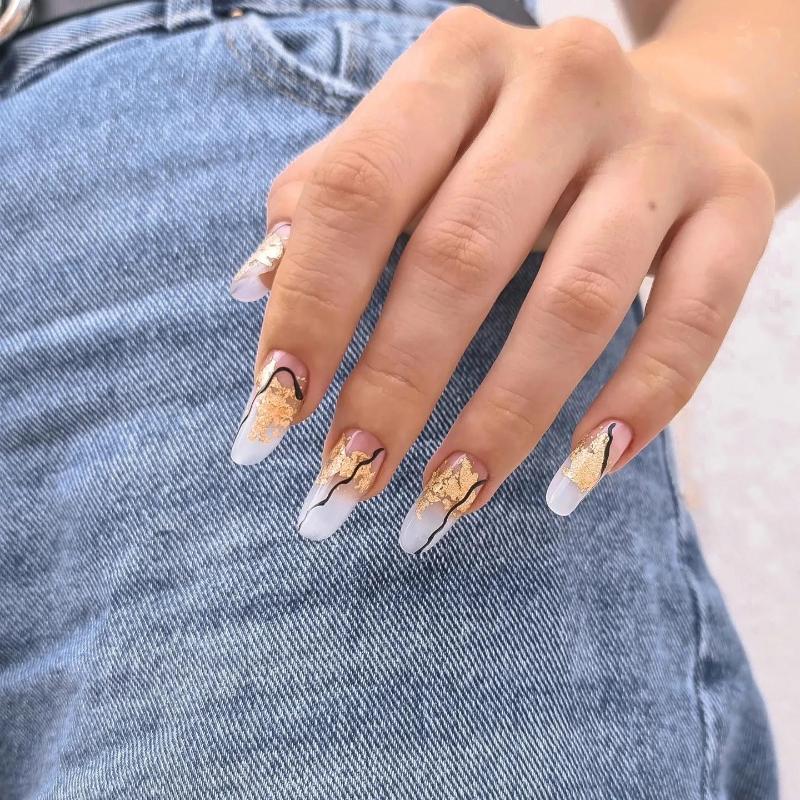 Images Monely Nails Master