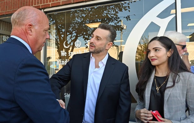 Images New Hyde Park Agency: Allstate Insurance