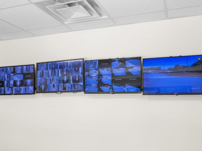4149_Merchandise Wall 