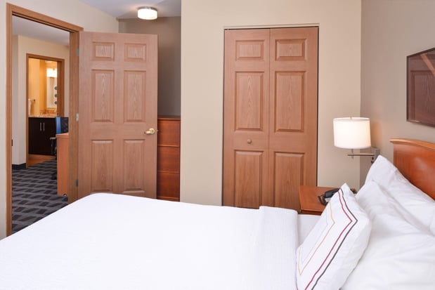 Images Candlewood Suites St. Louis - St. Charles by IHG