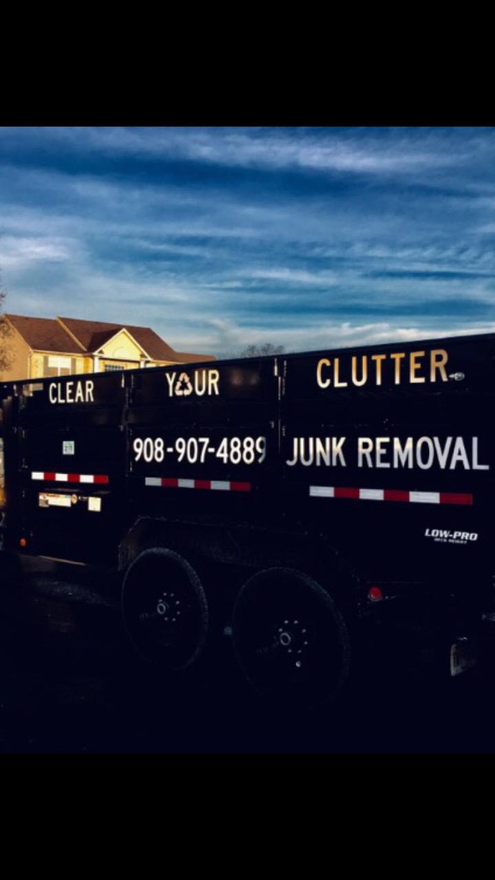 Clear Your Clutter Logo