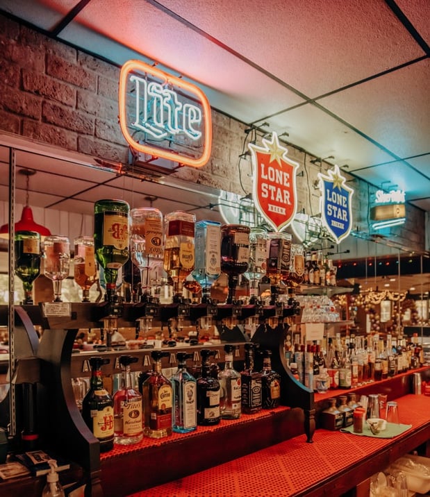 Images The Bar-B-Q Man Restaurant & Catering