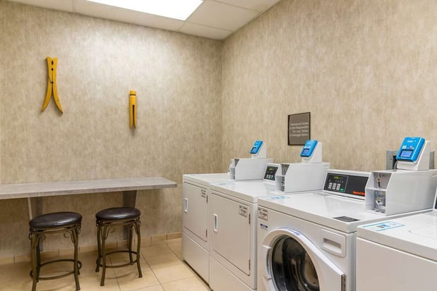 Images Homewood Suites by Hilton Indianapolis-Downtown