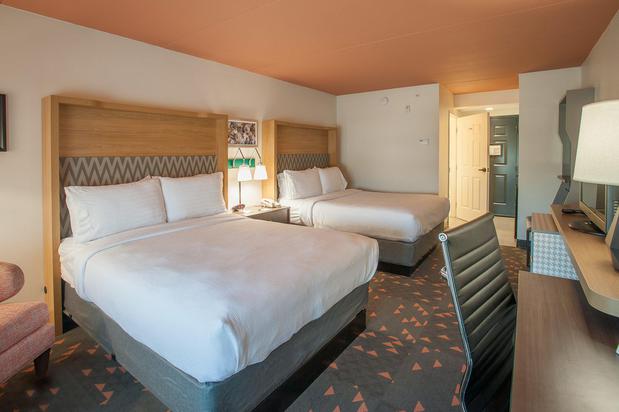 Images Holiday Inn Pensacola - University Area by IHG