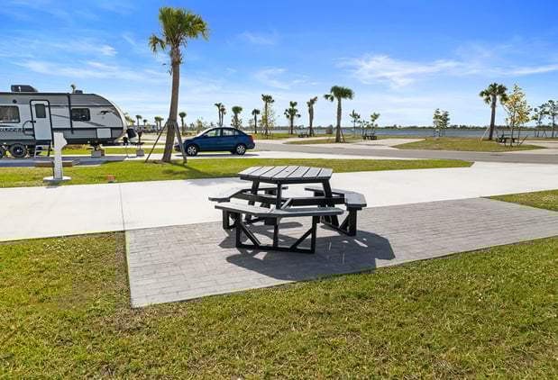 Images Encore Tranquility Lakes