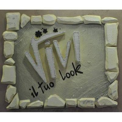 Vivi Il Tuo Look Logo