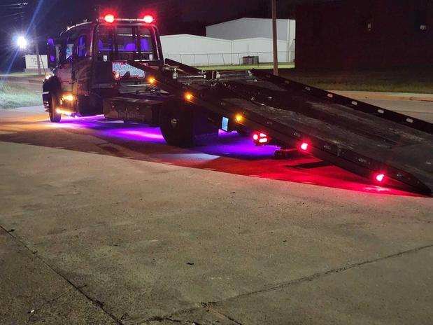 Images WATKINS TOWING
