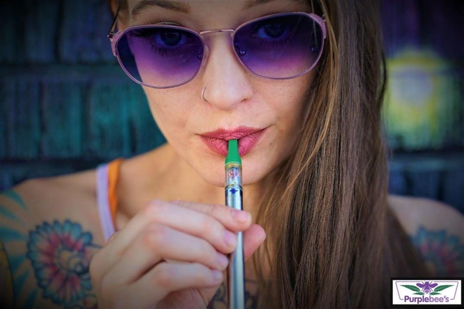 Star Buds DU Recreational Marijuana Dispensary at E Evans Ave
