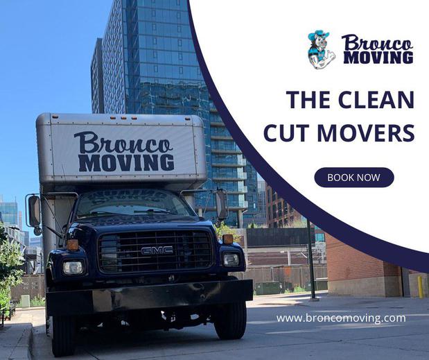 Images Bronco Moving