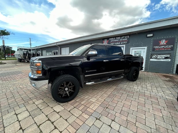 Images R&B Wheels & Tires