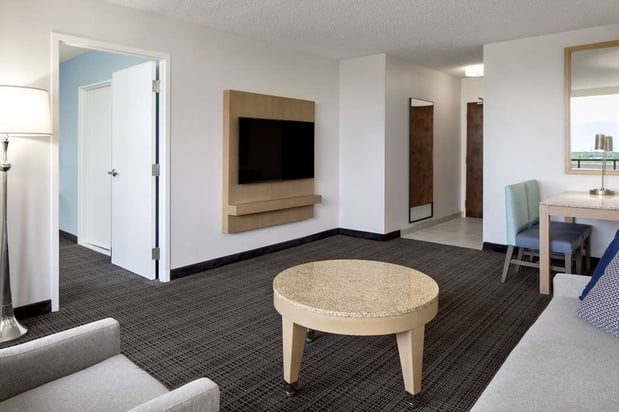 Images Embassy Suites by Hilton Tampa Airport Westshore
