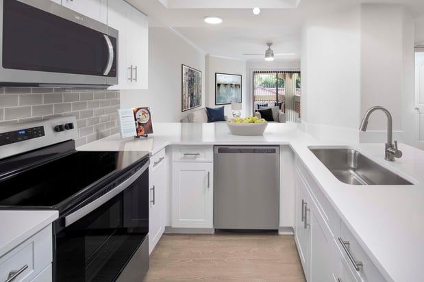 Images Camden San Paloma Apartments