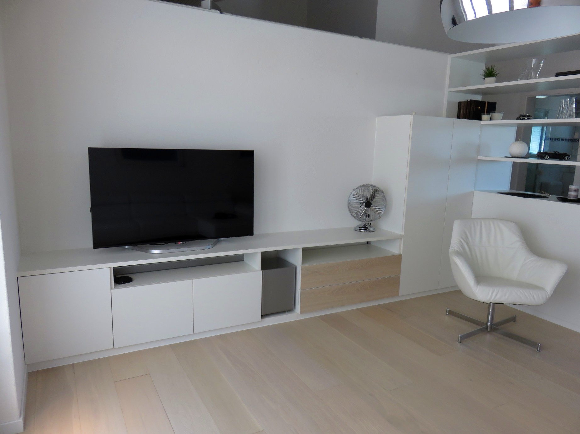 Frei Holzdesign GmbH, Fabrikstrasse 8 in Bäch SZ