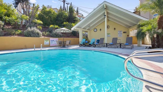 Images Best Western Woodland Hills Inn