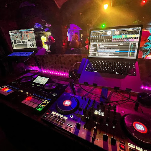 Jeschkes Veranstaltungstechnik und DJ Service, Kalkweg 22 in Duisburg