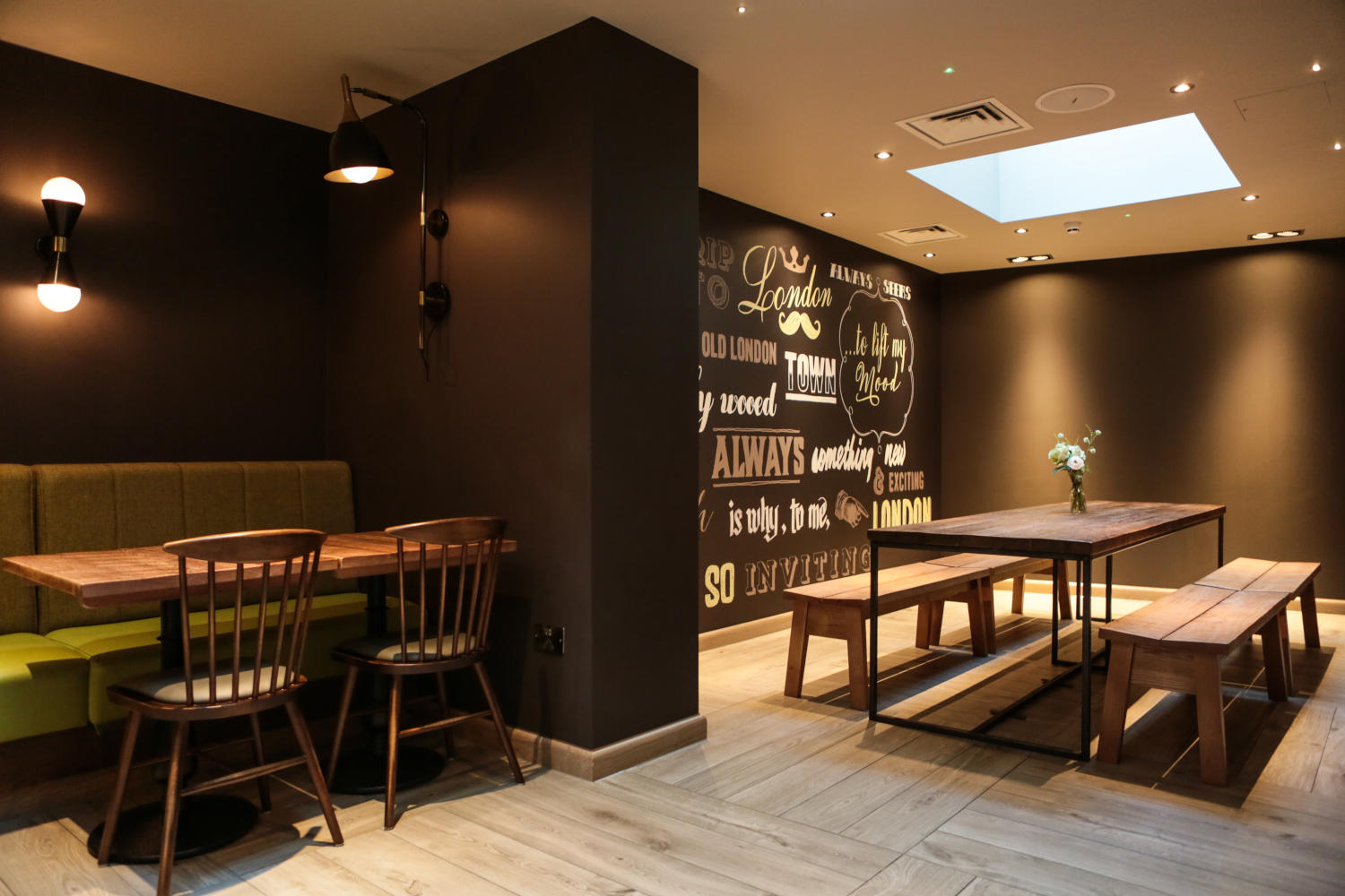 Images hub by Premier Inn London Spitalfields, Brick Lane hotel