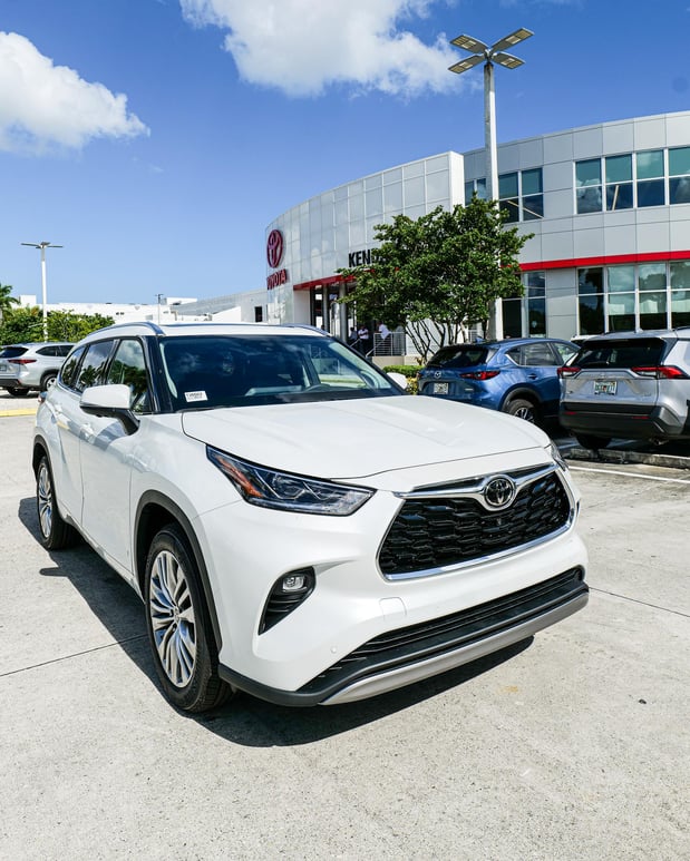 Images Kendall Toyota