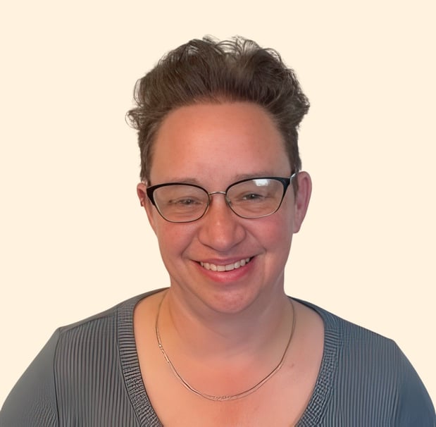 Images Deborah Brozewski, Counselor