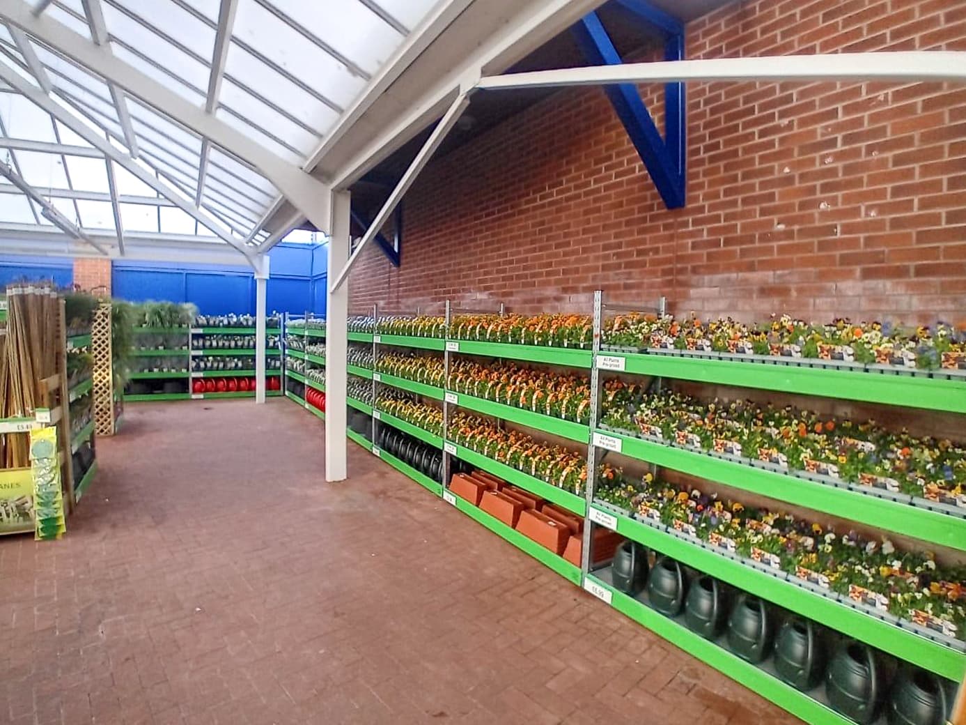 Images B&M Home Store with Garden Centre