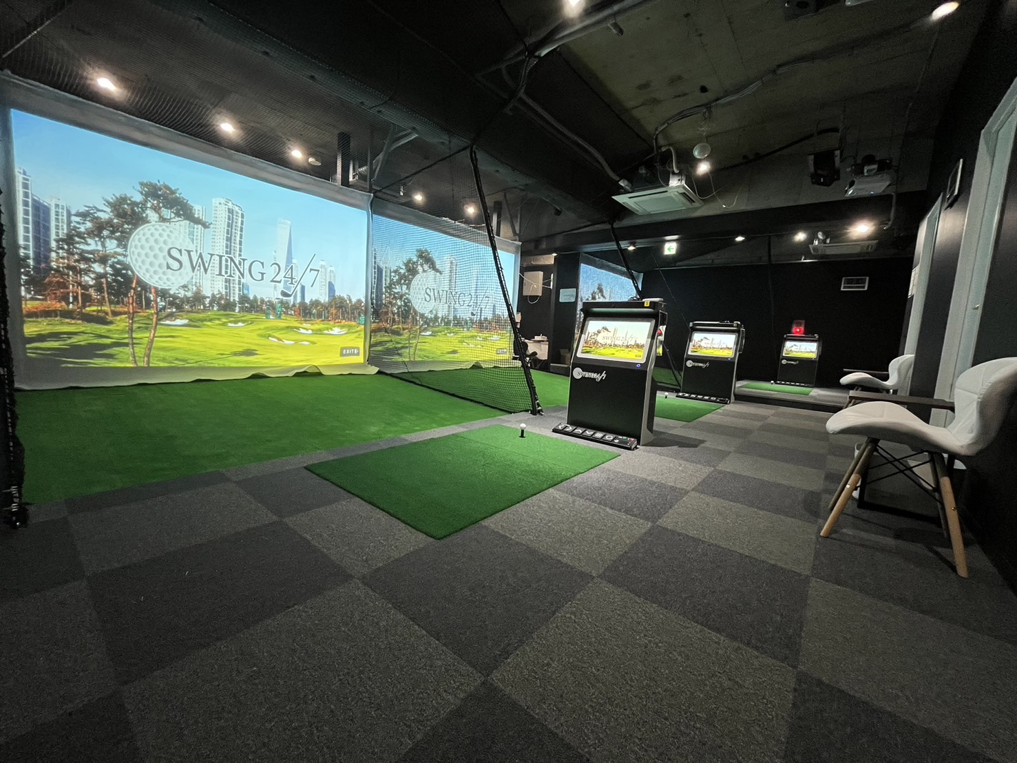 Images インドアゴルフ練習場 SWING24/7 茅場町店