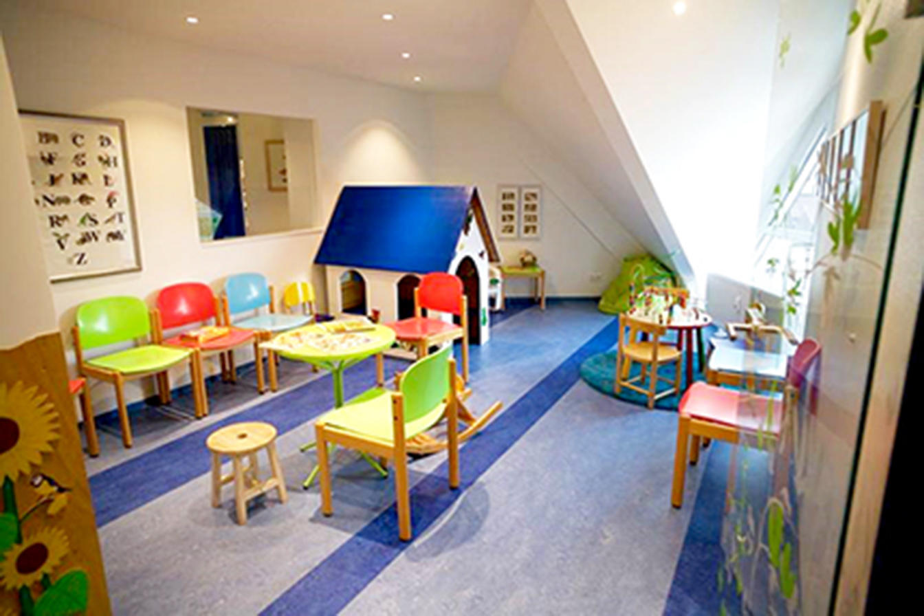 Dr. med. Wolfgang Schrader & Dr. med. Anja Schulenburg, An der Kreuzkirche 1-3 in Herne